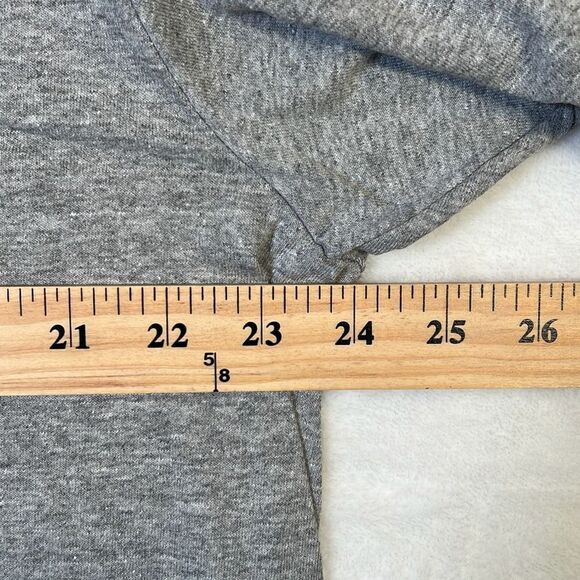 Batman vintage‎ logo short sleeve T-shirt- NWT-XL - Picture 2 of 5